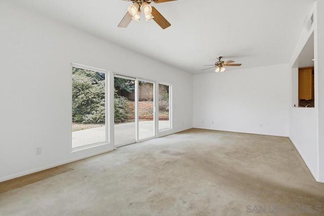 171 Dawn View, El Cajon, CA 92021