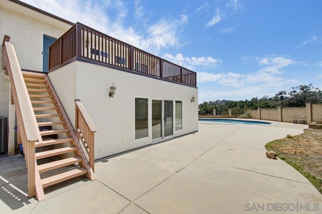 171 Dawn View, El Cajon, CA 92021