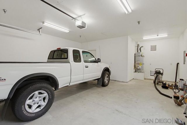 171 Dawn View, El Cajon, CA 92021