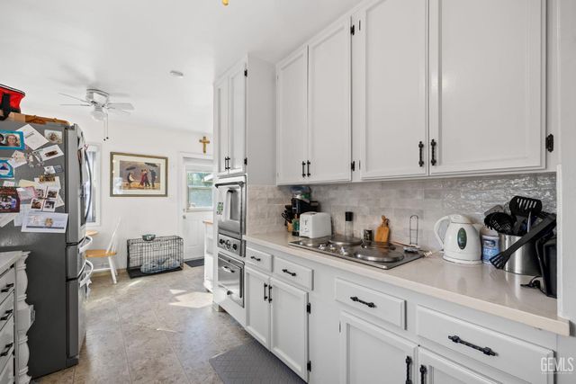 109 Myrtle Street, Bakersfield, CA 93304