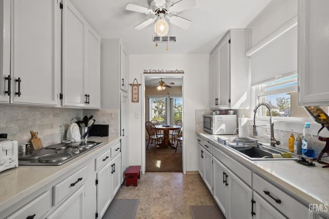 109 Myrtle Street, Bakersfield, CA 93304