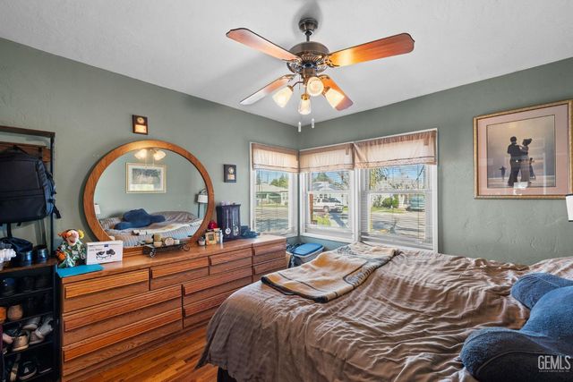 109 Myrtle Street, Bakersfield, CA 93304