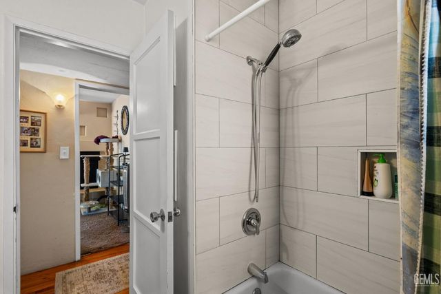 109 Myrtle Street, Bakersfield, CA 93304