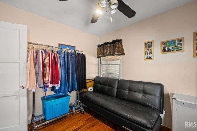 109 Myrtle Street, Bakersfield, CA 93304