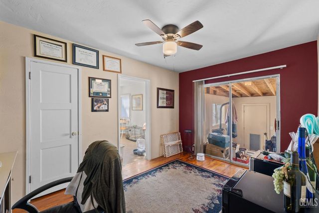 109 Myrtle Street, Bakersfield, CA 93304