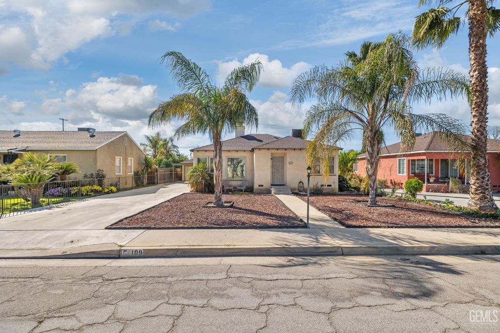 109 Myrtle Street, Bakersfield, CA 93304