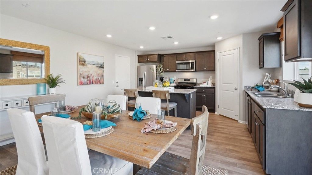 31042 Shining Willow Drive, Winchester, CA 92596 — photo 4