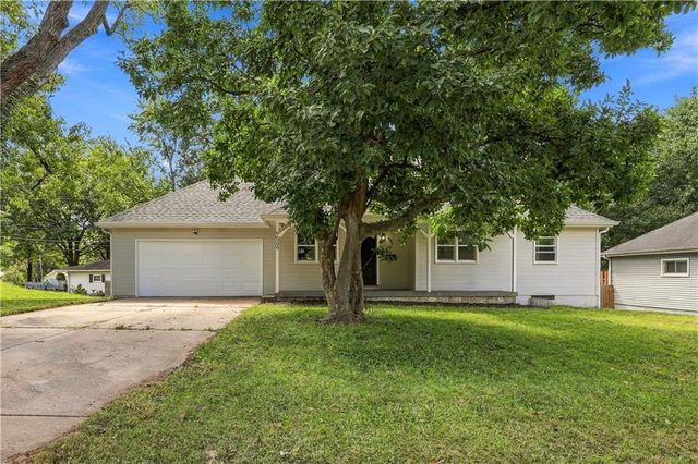 9509 E 79th Street, Raytown, MO 64138