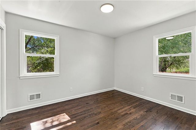 9509 E 79th Street, Raytown, MO 64138