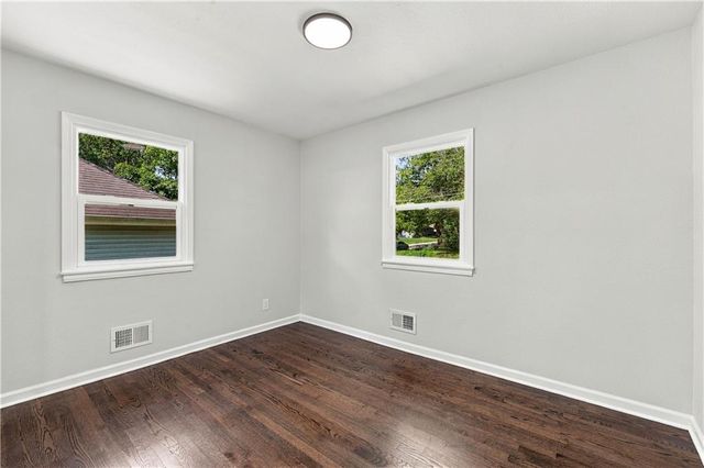 9509 E 79th Street, Raytown, MO 64138