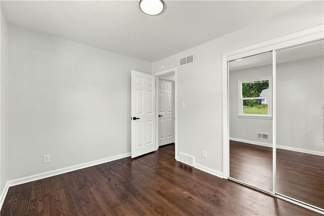 9509 E 79th Street, Raytown, MO 64138
