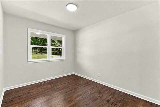 9509 E 79th Street, Raytown, MO 64138