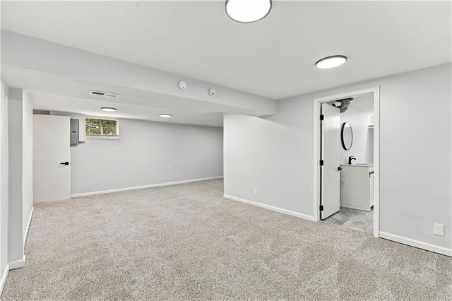 9509 E 79th Street, Raytown, MO 64138