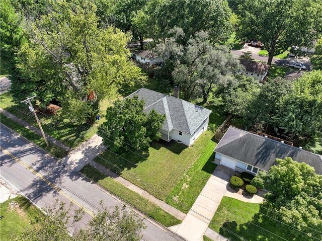 9509 E 79th Street, Raytown, MO 64138