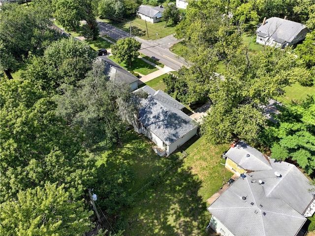 9509 E 79th Street, Raytown, MO 64138