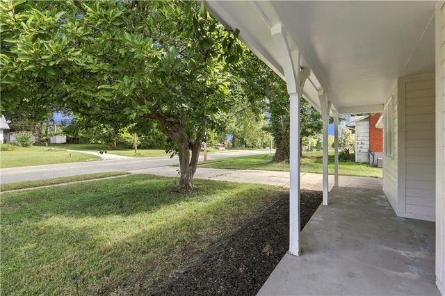 9509 E 79th Street, Raytown, MO 64138