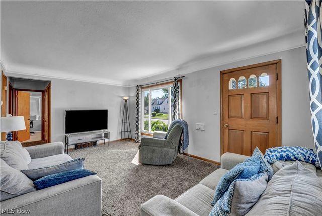 28815 Alton Road, Wickliffe, OH 44092