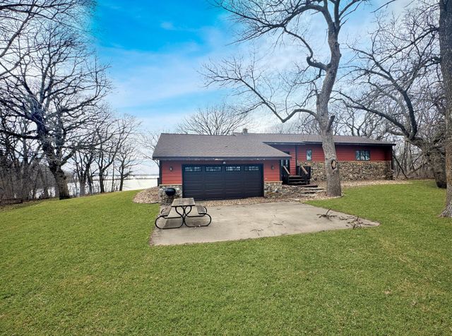 74 Deer Path Road, Tracy, MN 56175