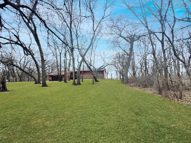 74 Deer Path Road, Tracy, MN 56175