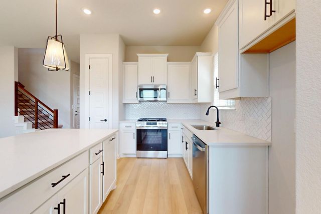 13104 Geary DR, Austin, TX 78652