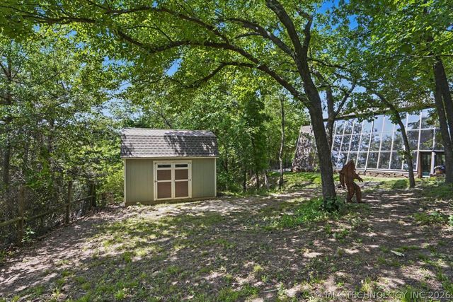 3460 E 76th Street, Tulsa, OK 74136