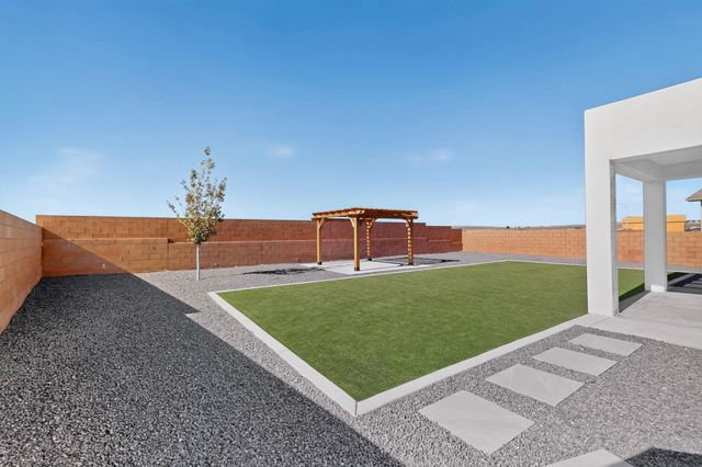 2485 Dover Drive, Rio Rancho, NM 87144