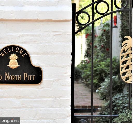 216 N PITT ST, Alexandria, VA 22314