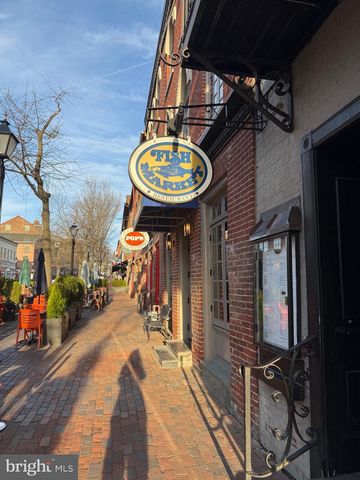 216 N PITT ST, Alexandria, VA 22314