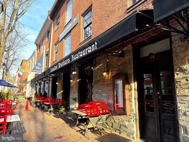 216 N PITT ST, Alexandria, VA 22314