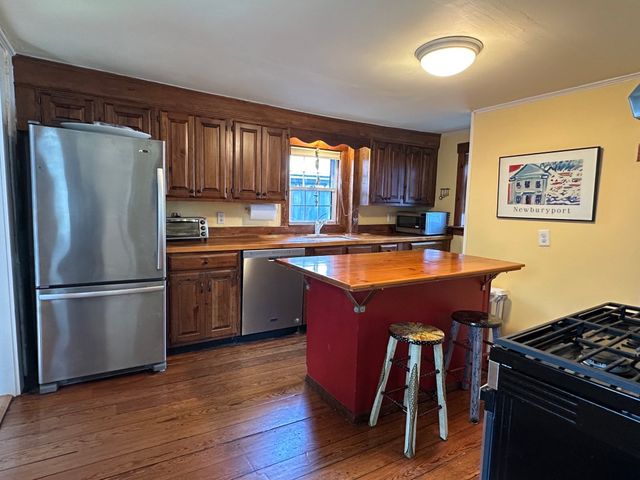 38 Market, Newburyport, MA 01950
