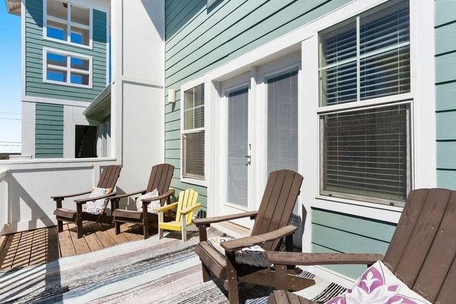 3021 S 11th St 2, Port Aransas, TX 78373