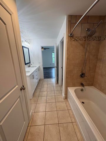 632 Fairfax Lane, Richmond, KY 40475