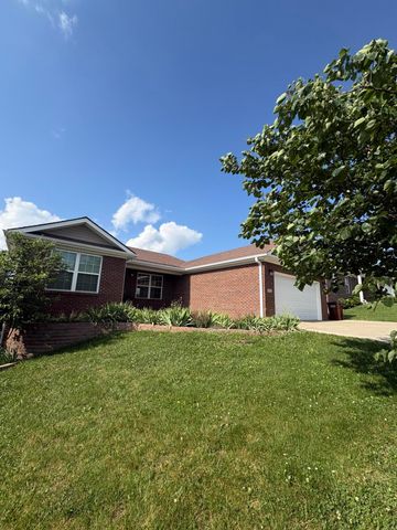 632 Fairfax Lane, Richmond, KY 40475