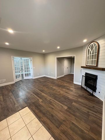 632 Fairfax Lane, Richmond, KY 40475