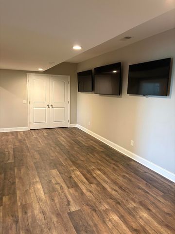 632 Fairfax Lane, Richmond, KY 40475