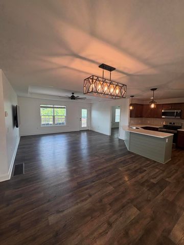 632 Fairfax Lane, Richmond, KY 40475