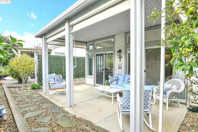 1990 Kent Dr, Brentwood, CA 94513