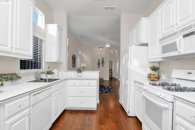 1990 Kent Dr, Brentwood, CA 94513