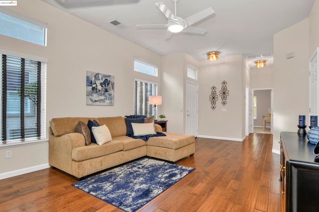 1990 Kent Dr, Brentwood, CA 94513