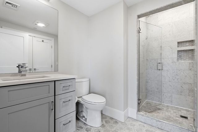 10-14 Sydney St 8, Boston, MA 02125