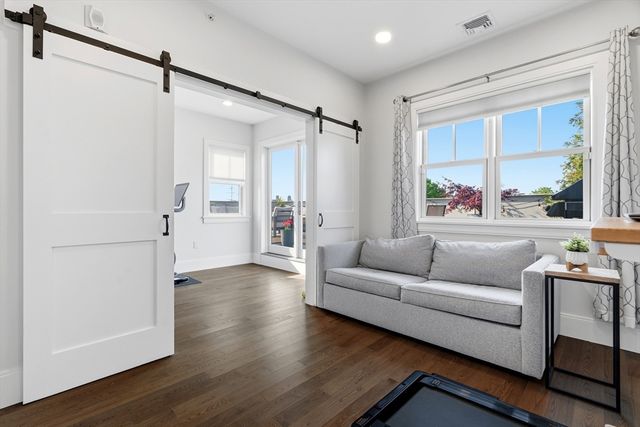 10-14 Sydney St 8, Boston, MA 02125