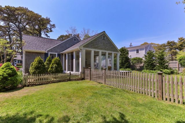 7 Aunt Matties Road, Chatham, MA 02633