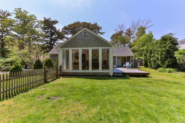 7 Aunt Matties Road, Chatham, MA 02633