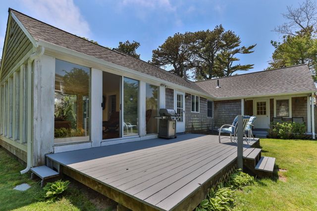 7 Aunt Matties Road, Chatham, MA 02633