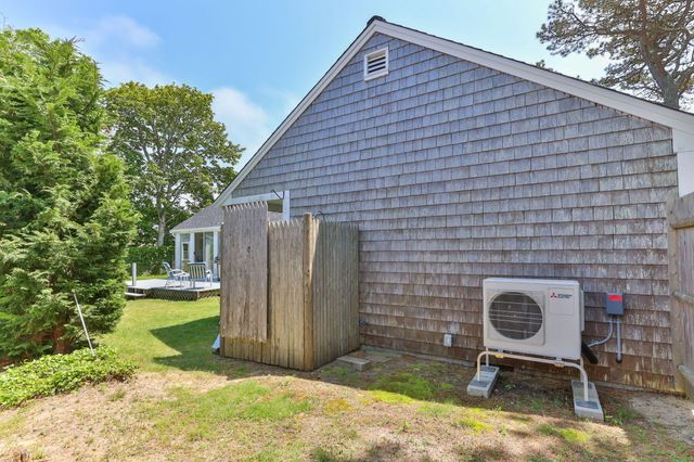 7 Aunt Matties Road, Chatham, MA 02633