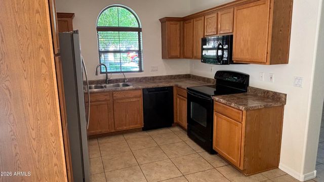 451 S HAWES Road 19, Mesa, AZ 85208