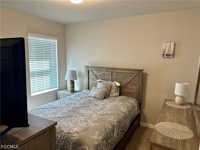 20502 Camino Torcido LOOP, North Fort Myers, FL 33917
