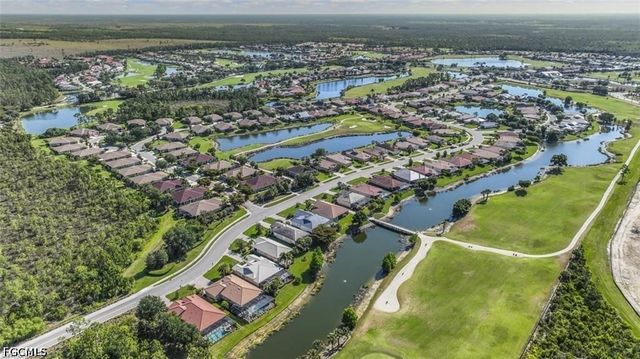 20502 Camino Torcido LOOP, North Fort Myers, FL 33917