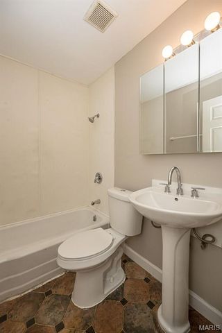1115 Forestwood Drive, Ferguson, MO 63135
