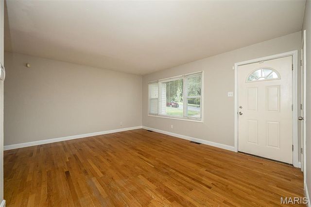 1115 Forestwood Drive, Ferguson, MO 63135